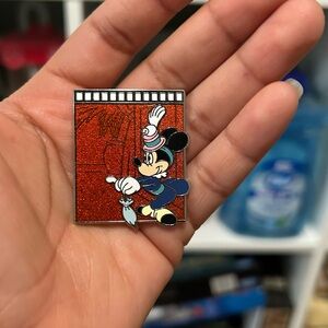 Minnie in Nifty Nineties Disney Pin